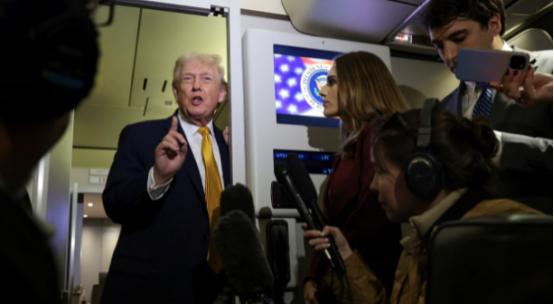 特朗普：32名马杜罗的古巴保镖在抓捕行动中被击毙特朗普周日在“空军一号”专机上透