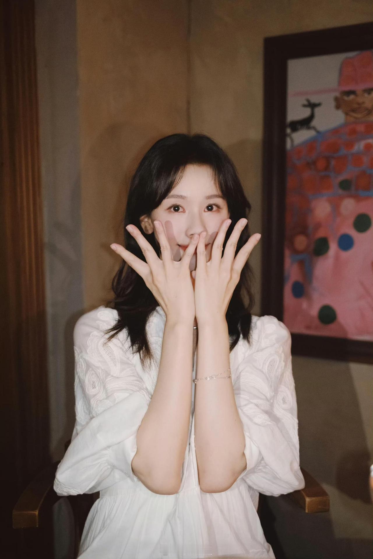 陈都灵
