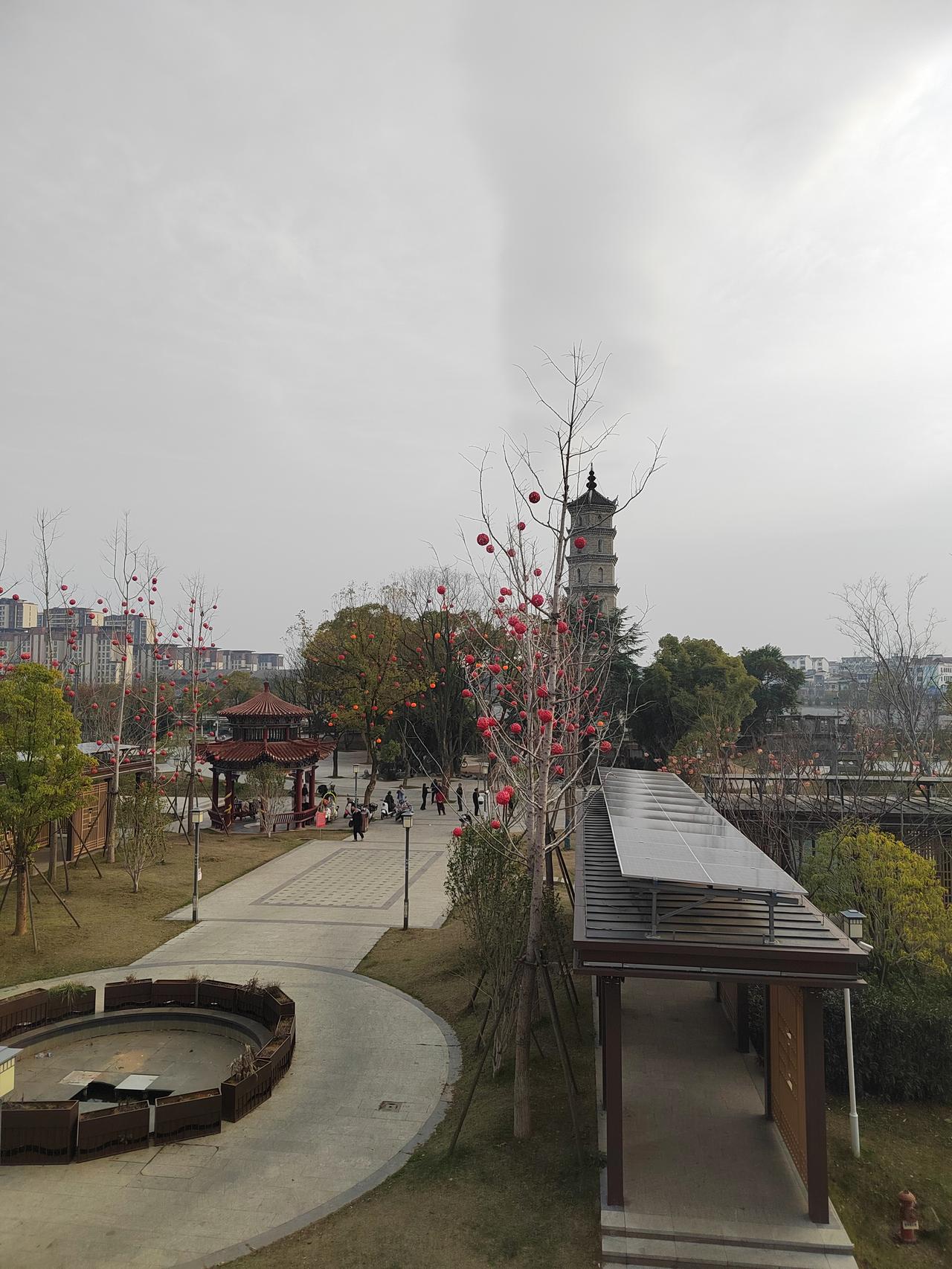 有趣的城北现象：县城核心多在城北

我发现，如果穿越县城的河流为东西走向河流，那