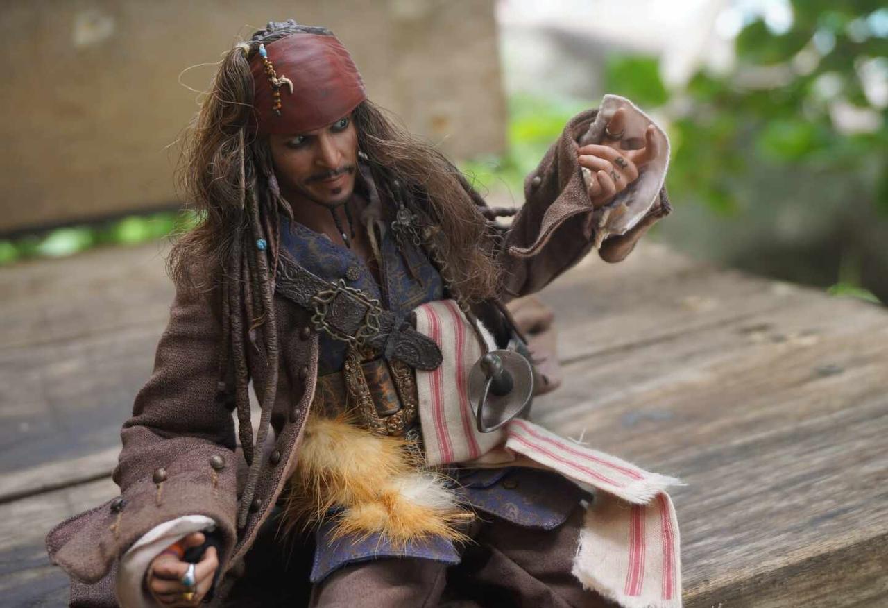来瓶朗姆酒吗，伙计?🍺🏝
之前去普吉随便拍拍! 某种角度上这张微笑脸还是很有
