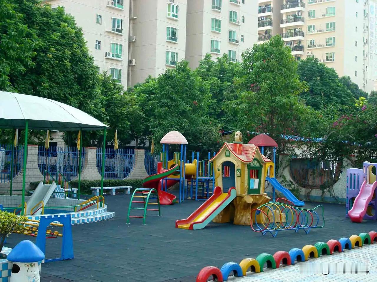 三门峡：市直幼儿园网上报名即将开始
一、招生对象
年满3周岁的适龄幼儿，仅限在2