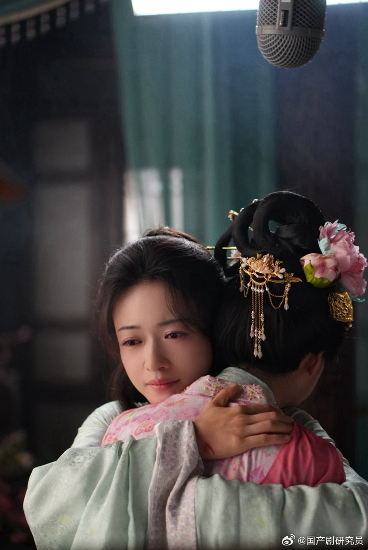 吴谨言如何塑造孟廷辉吴谨言谈不放弃成为自己在吴谨言的演绎下，孟廷辉的强大，是历经