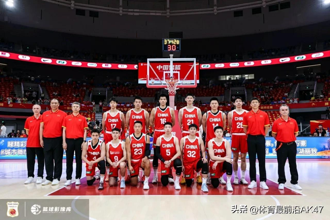 中国男篮世预赛12人大名单基本确定！距离第四窗口期的男篮亚洲区世预赛还有8天，留