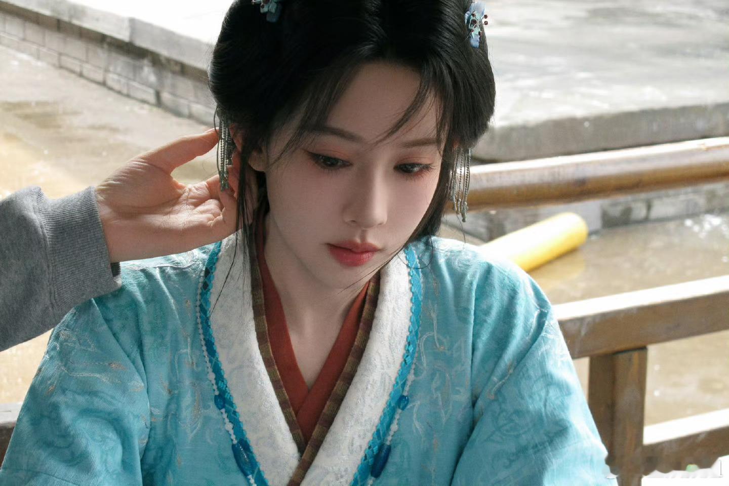 孟子义hi6上班给粉丝发香囊孟子义给粉丝发香囊了录《hi6》还不忘给粉丝准备小礼