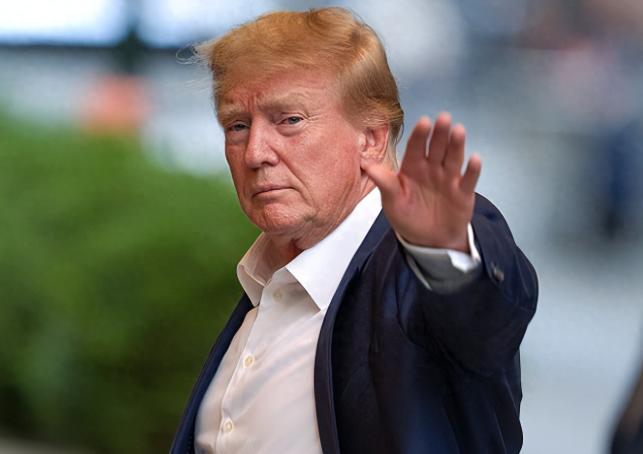 开战前，所有主动权都在特朗普手中，妥协的伊朗人各种委屈求全，希望战争不要爆发，不