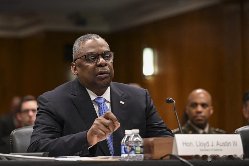 美国、日本、澳大利亚和菲律宾四国军队搞演习，这明摆着是在亚太地区刷存在感呢。美国