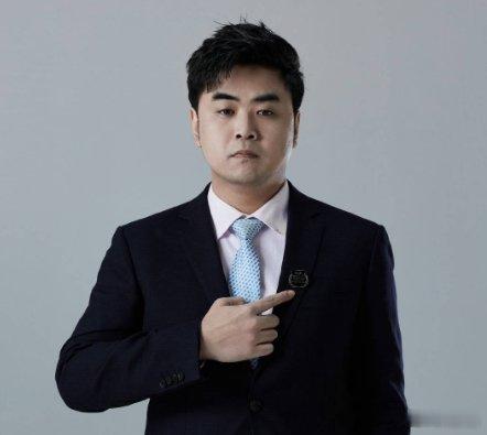 朱开回应Letme邀请：教练员很艰辛且不被绝大多数粉丝理解昨日RNG教练Letm