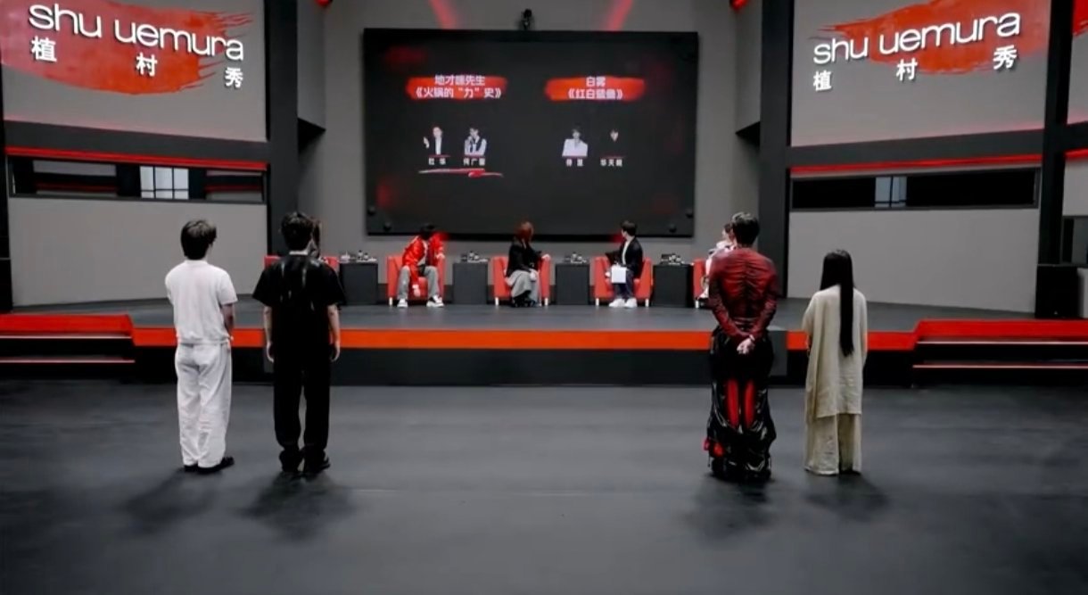 何广智杜华外行人的同等审美艺笔封神艺笔封神趣味测评上线，两人并非美妆内行，点评作