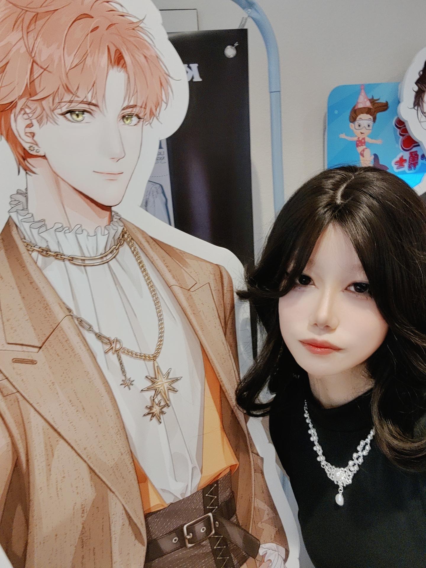 666夏鸣星涂口红不叫我（对不起夏鸣星我开美颜了🤡🤡）