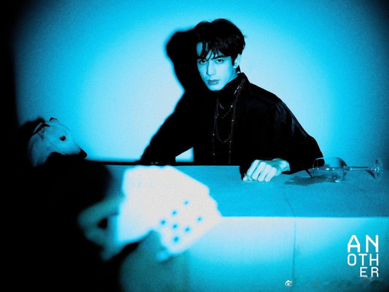 宋威龙AnotherMan开年刊封面，硬照的表现力 so perfect 