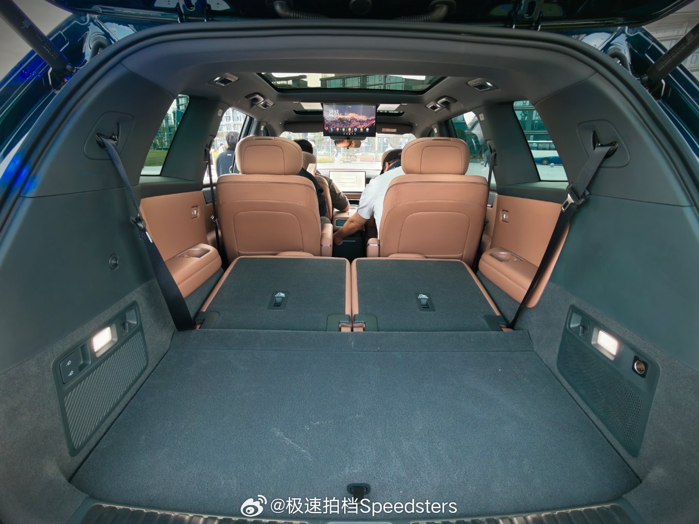 又一“境”字辈品牌发布，由上汽通用五菱和华为乾坤联合打造的华境汽车，旗下第一台车