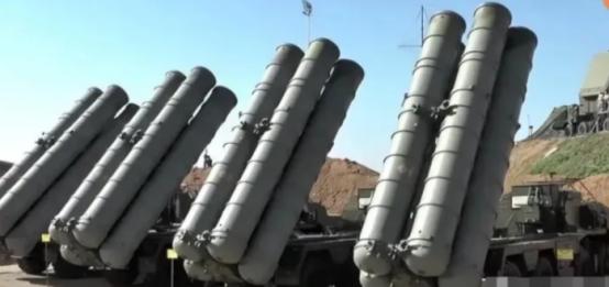 普京现在应该百感交集。他可能没料到，十年前卖给东方大国的S400防空系统，如今在