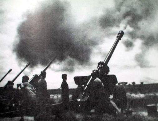 1958年，毛主席下令炮击金门，不小心炸死两个美国顾问，美国得知后率大军压境，指