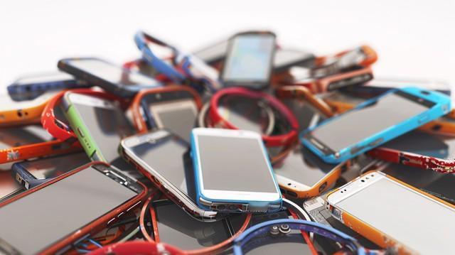 不知大家察觉没有，如今街头“专业手机维修”店越来越少，和曾经遍地开花的景象形成鲜