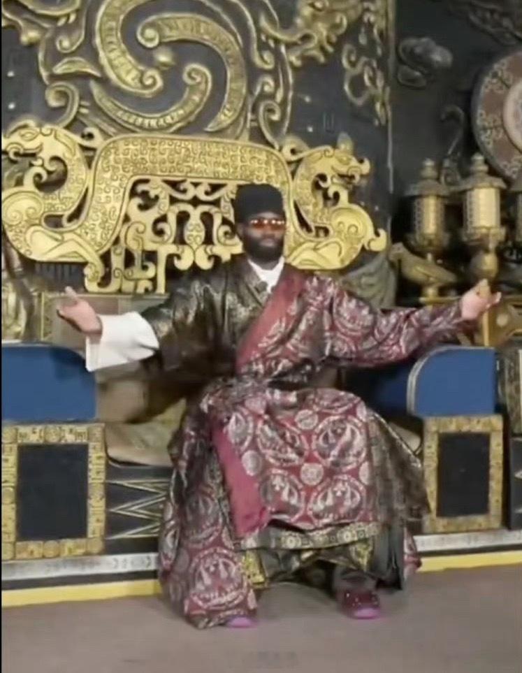 龙，可是帝王之征啊。布朗中国行布朗称自己为龙布朗NBA