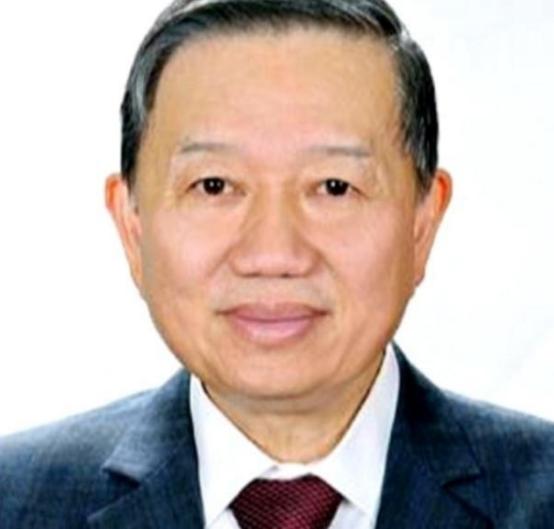 越南态度发生急转弯，就在中日冲突愈演愈烈的时候，新加坡都选择站队了，然而越南却突