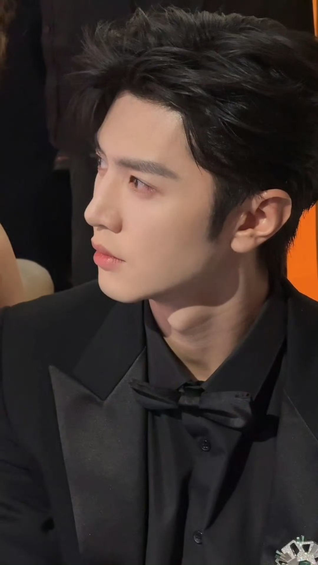 陈哲远额骨与眉骨衔接妙啊神颜来着 