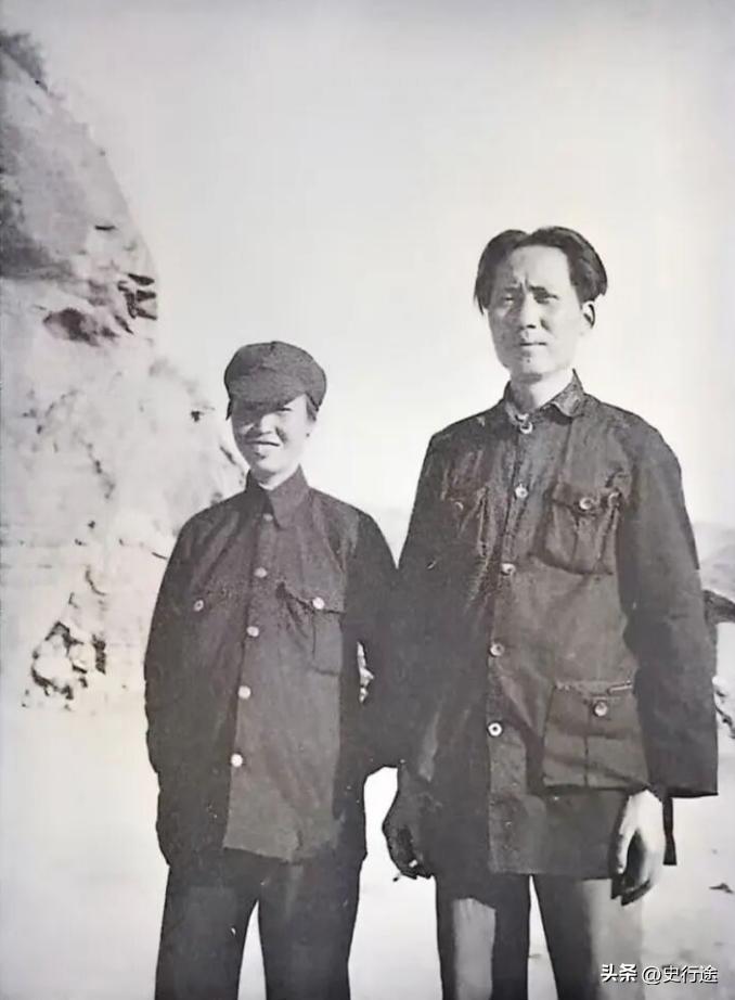 遵义会议之后：贺子珍看到毛泽东的改变

1945年6月10日，延安杨家岭，中共七