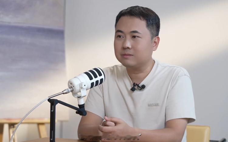 做充电宝起家的安克，CEO直言：充电宝不但一定不会变成千亿级品类产品，甚至可能过