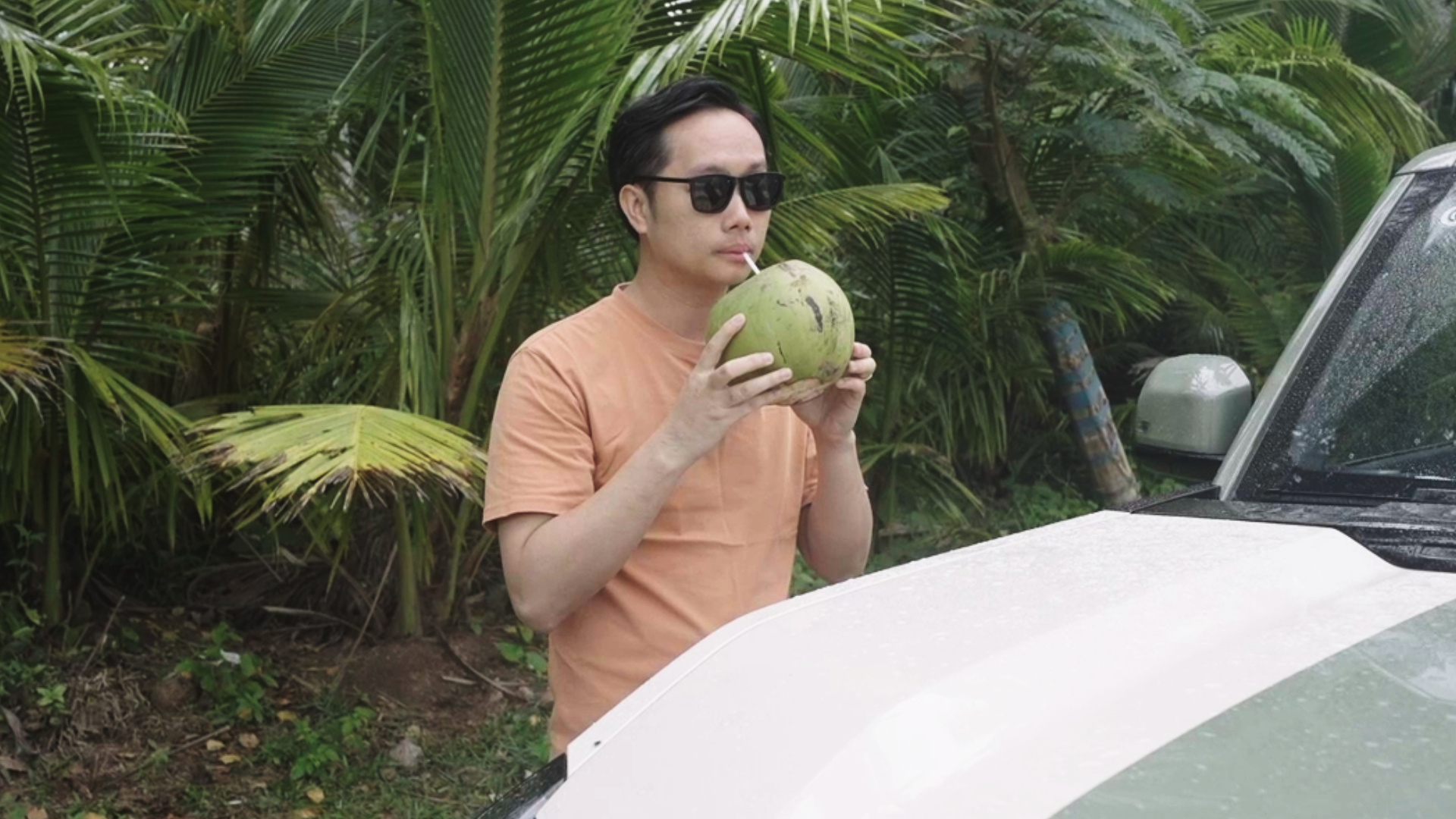 懂车之道讯车旅 我跟着全新一季《车旅》栏目，打卡目海南文昌，带大家近距离感受一下