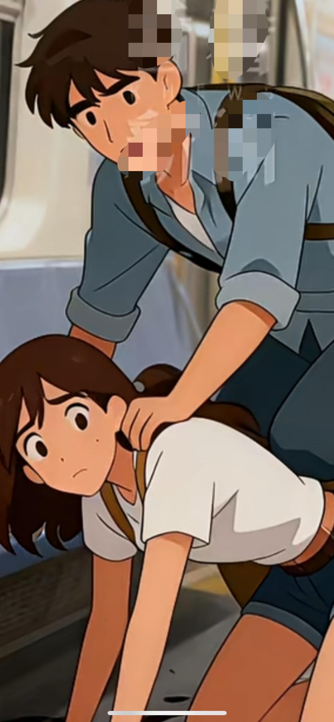 女子早高峰蹲坐地铁车厢，一旁男子摔倒并砸伤女子，导致女子腰椎骨折，构成十级伤残。