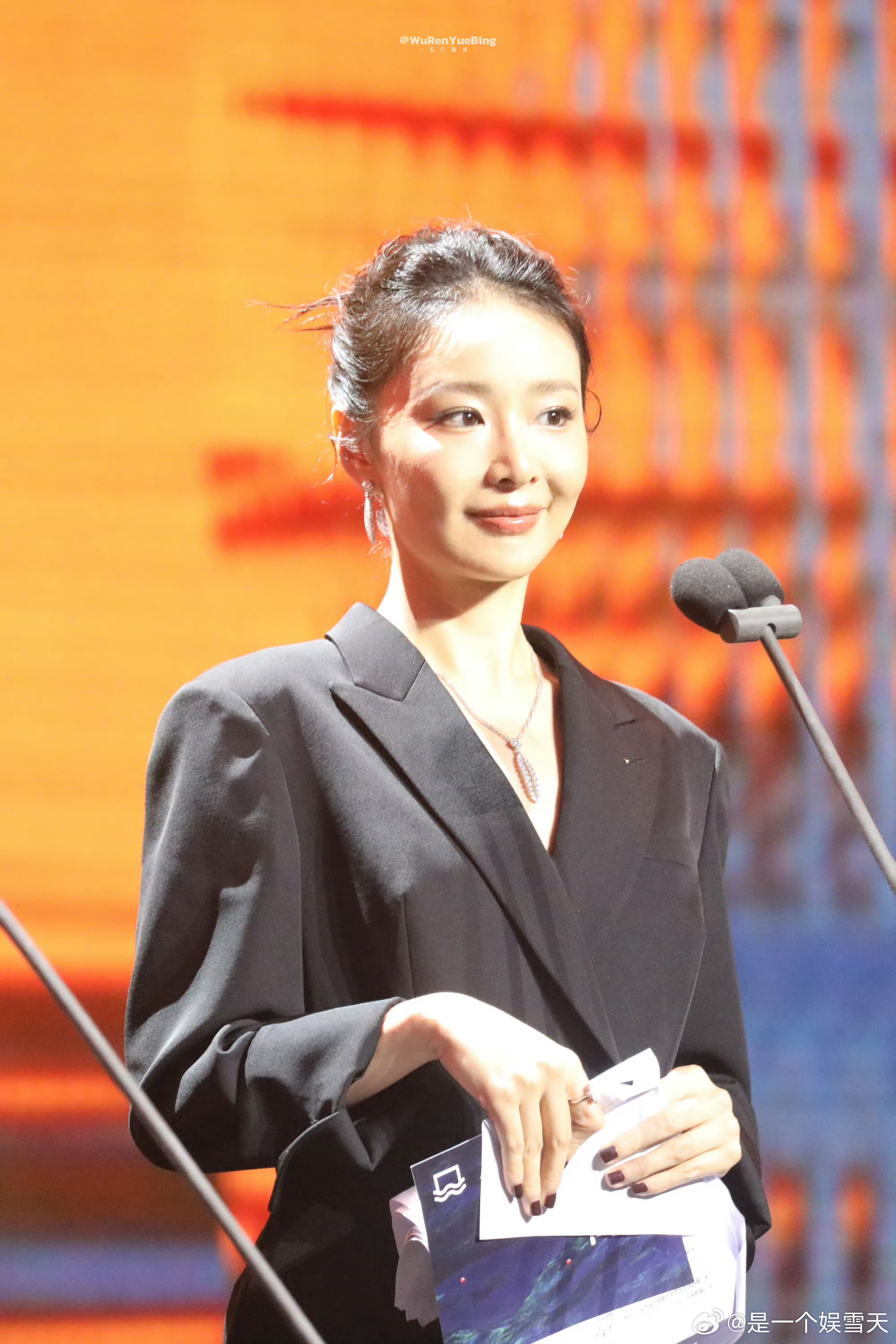 高叶刘昊然是不懂也要转账的关系 看一次笑一次！高叶的直接+刘昊然的“条件反射”，