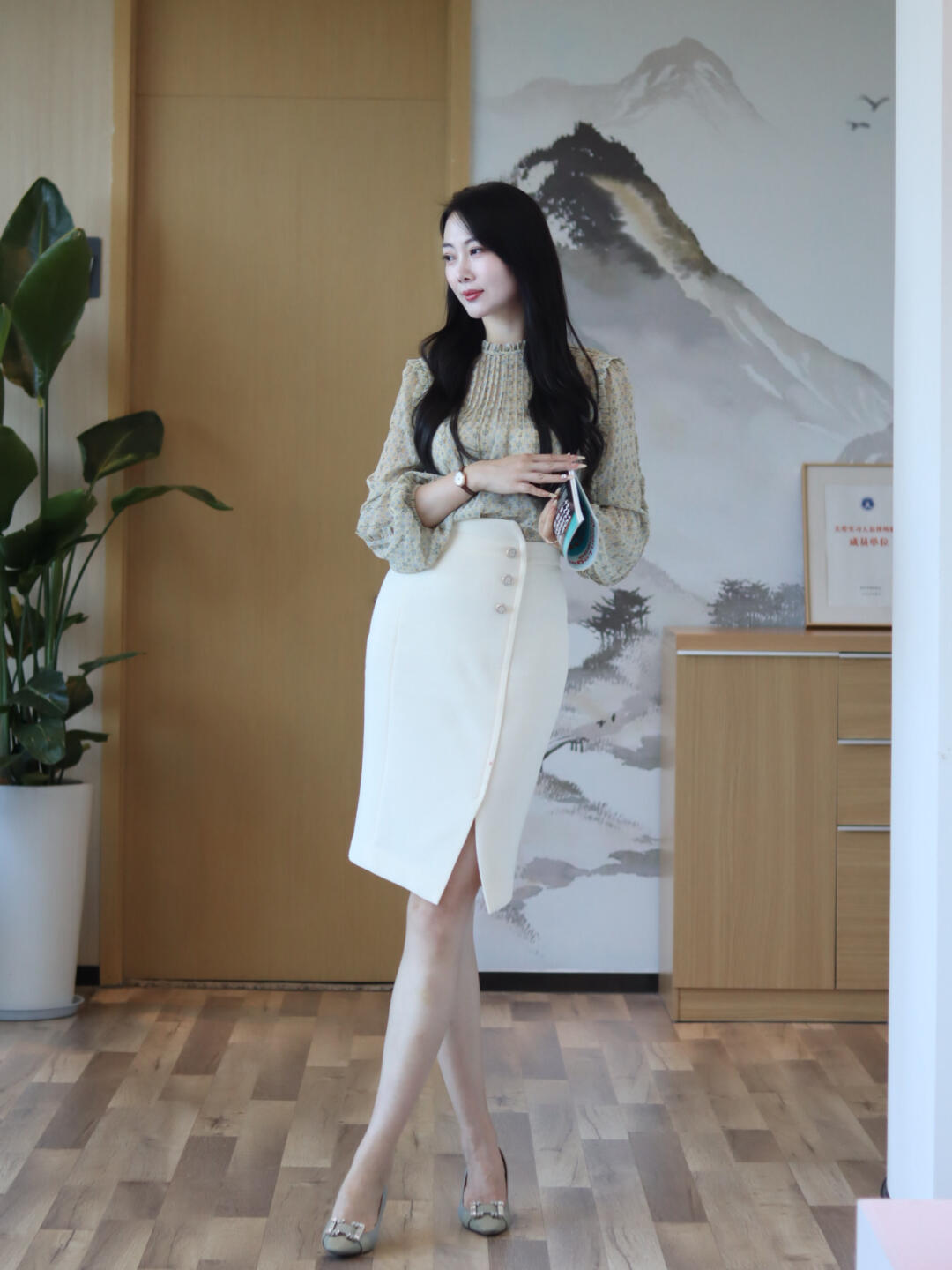 💼律师小姐姐的温柔职场风，优雅而不失力量！