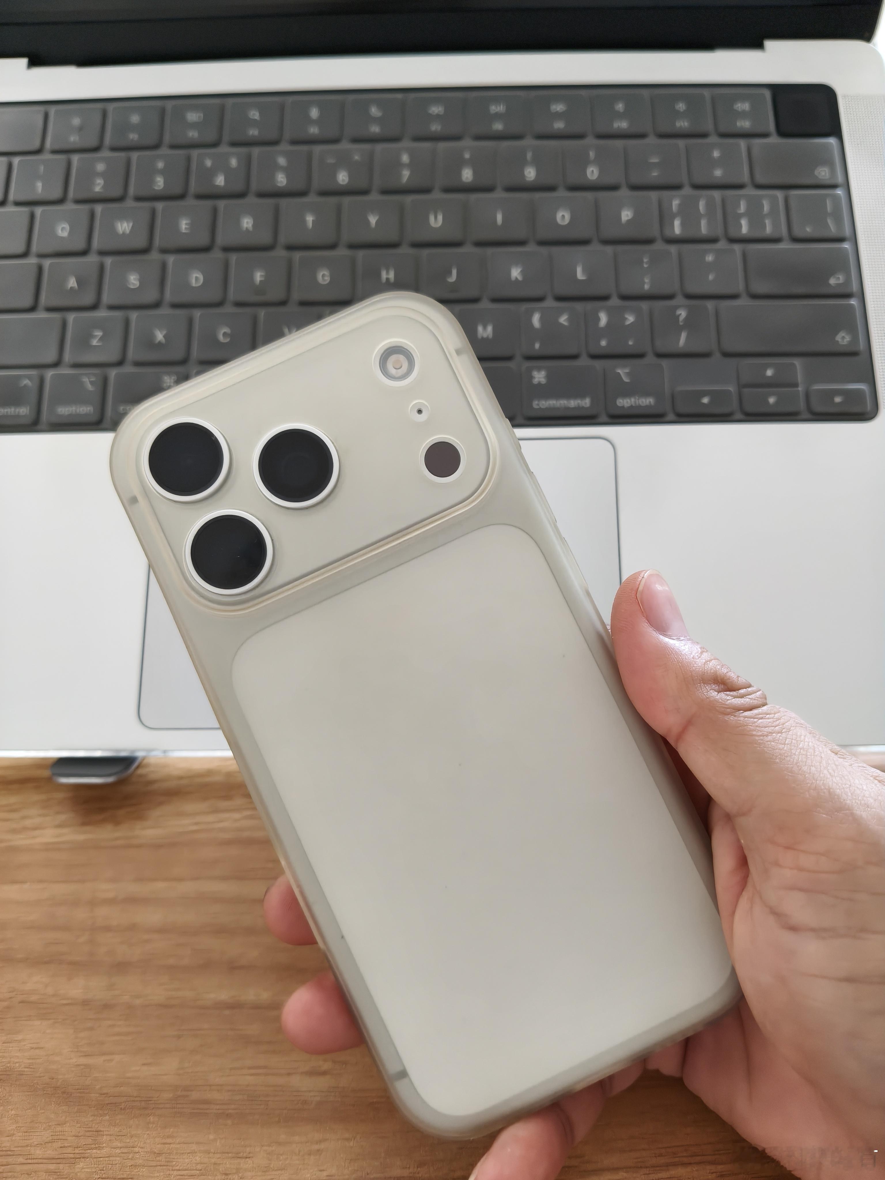 iPhone17系列中国销量破3000万台还得是苹果，这还是国内的销量，太猛了！