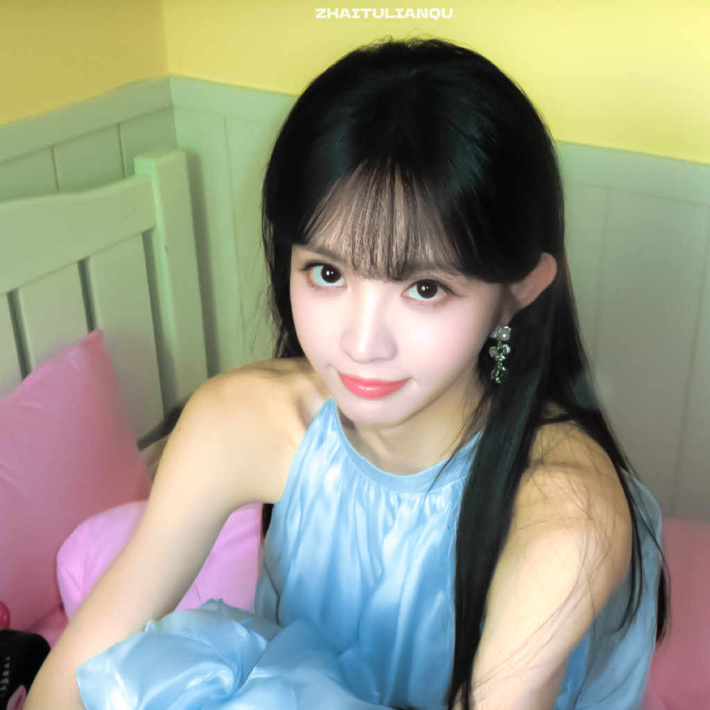 -随性、自由🧩🍃*田曦薇头像✖️6p田曦薇早上起床的素颜 ​​​