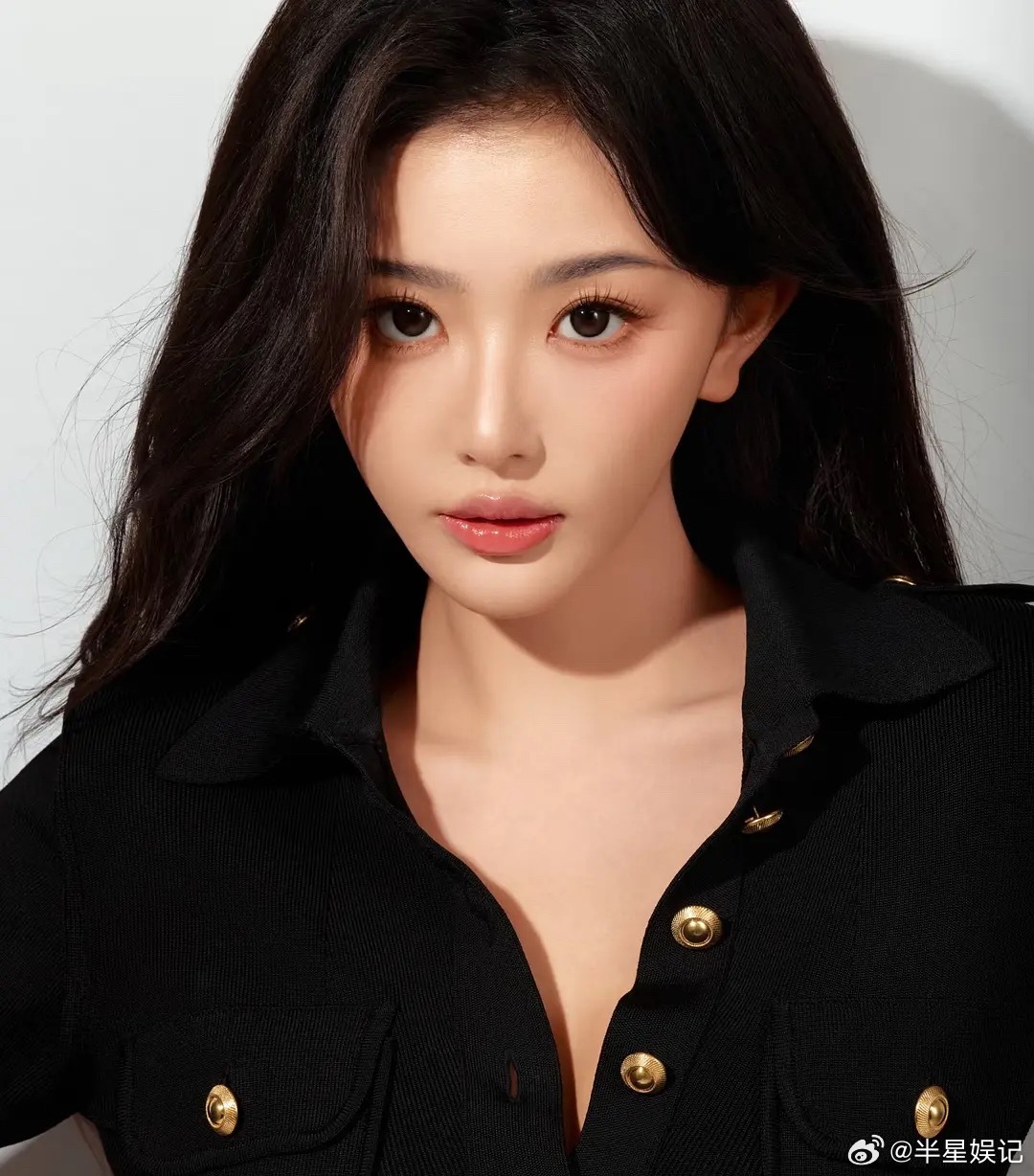 孔雪儿真的不适合高奢广告，一股网红味儿