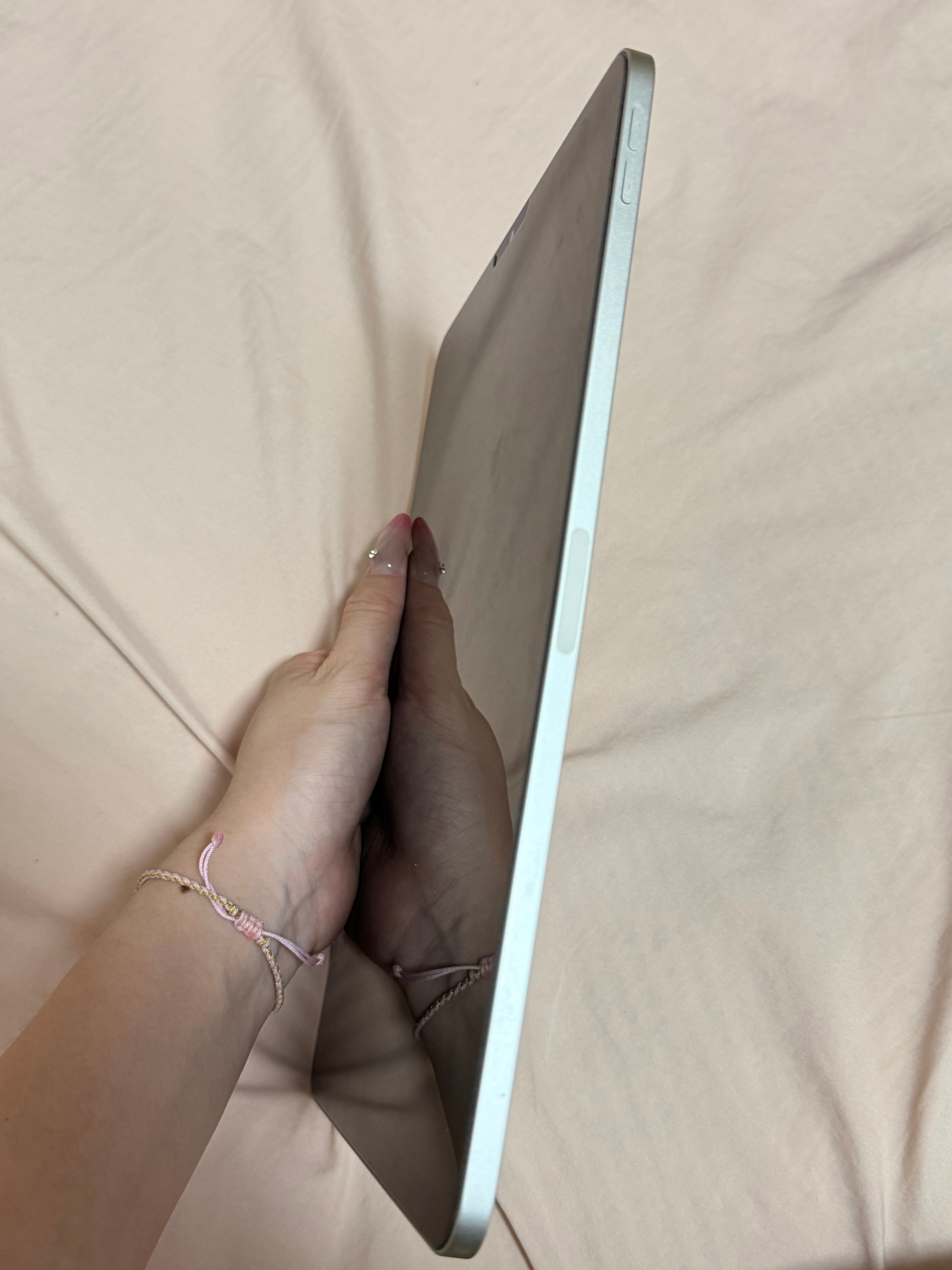 ipad弯了怎么办。。。虽然我知道总有那么一天的 