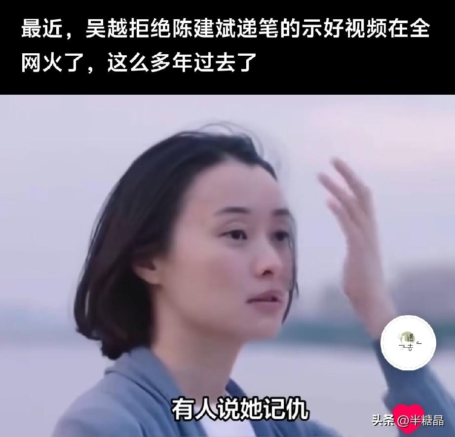 五年同居，最终只等来一封分手信。不爱了也无妨，没人强求你必须如何，但理应在体面结
