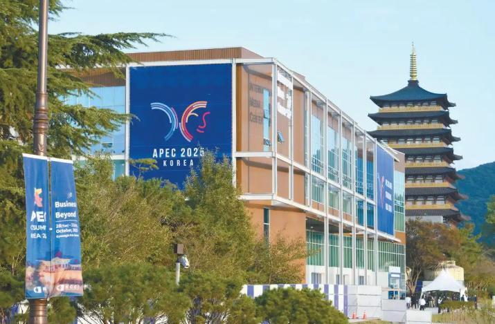 [浮云]10月29日，特朗普预计下调对华关税，只为换中方芬太尼管控升级？

特朗