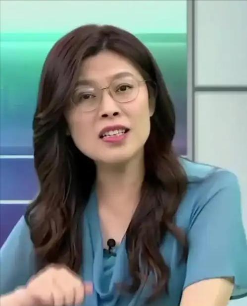 针对“大陆军机绕台”，郑丽文公开表态了！在近期，国民党新主席郑丽文表示，如果未来