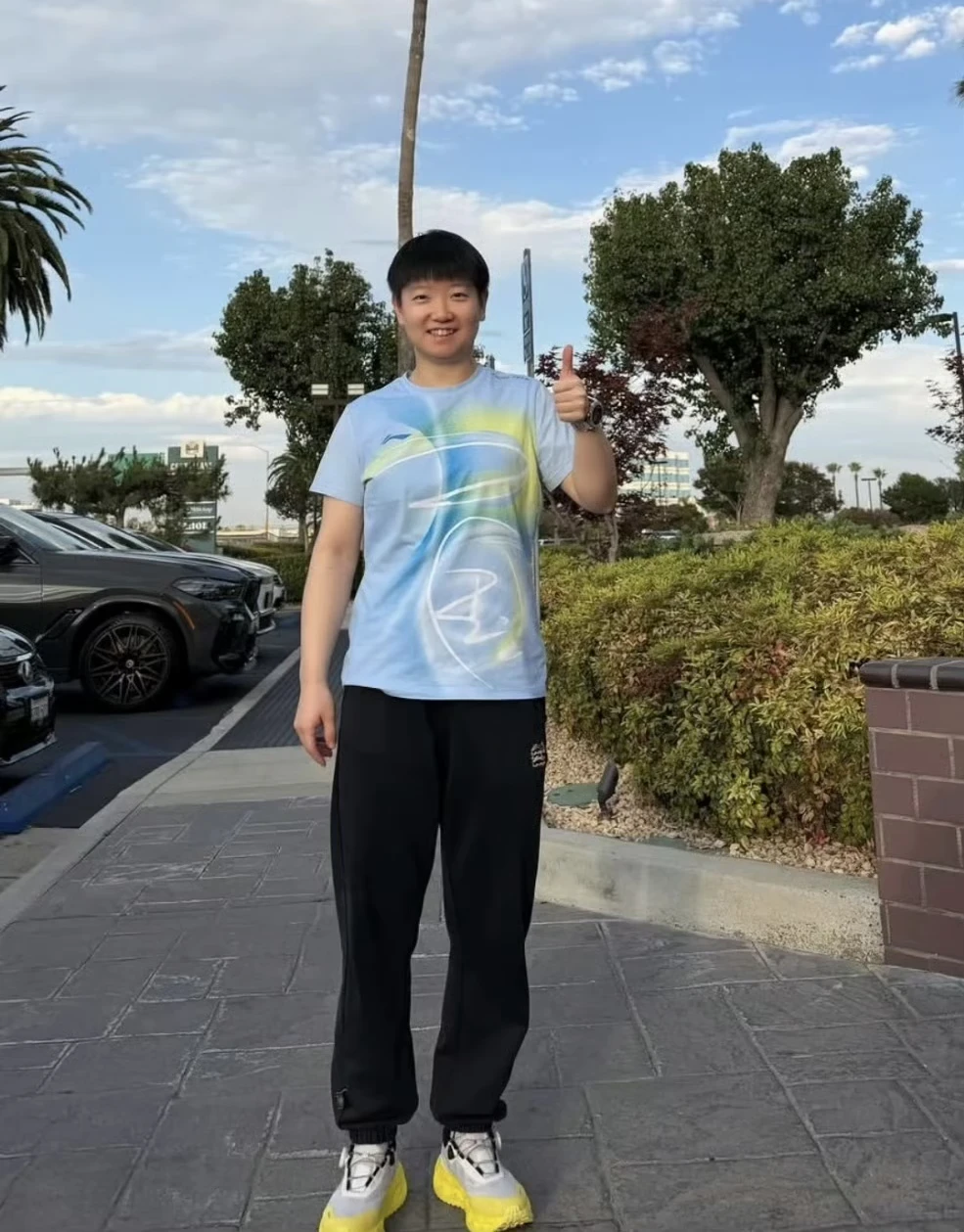 莎莎一米八！！！ 孙颖莎