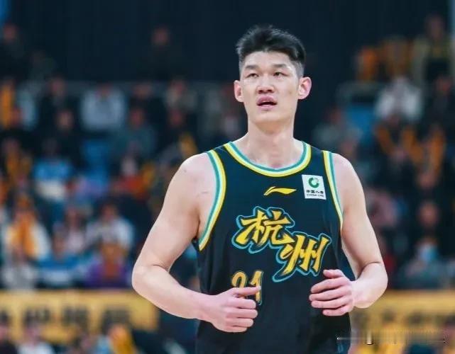 CBA，北京103-81广厦，胡金秋12分9板，雷蒙21分8助，这比赛要说2点不