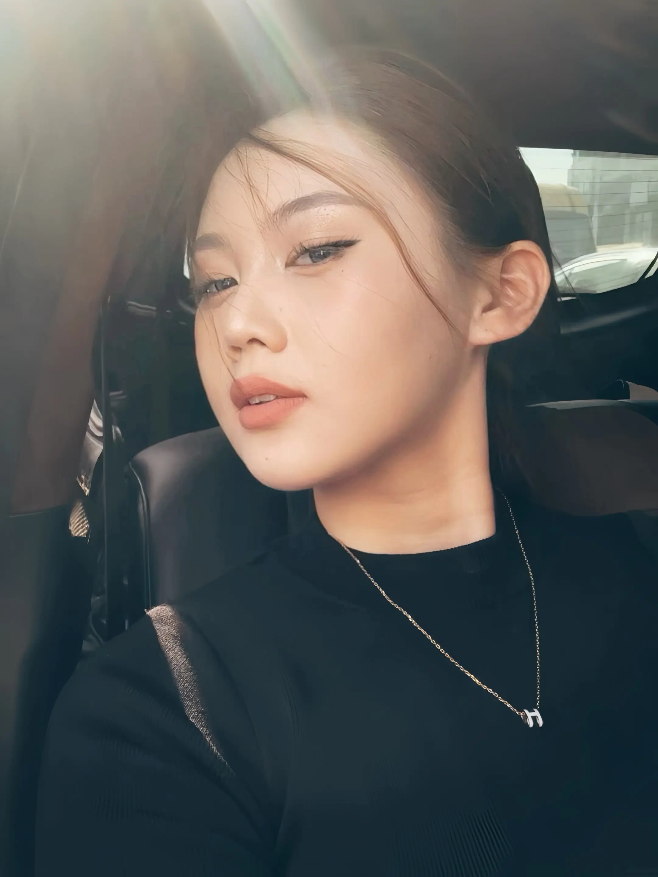 人总是把轻易得到的东西弃如敝履