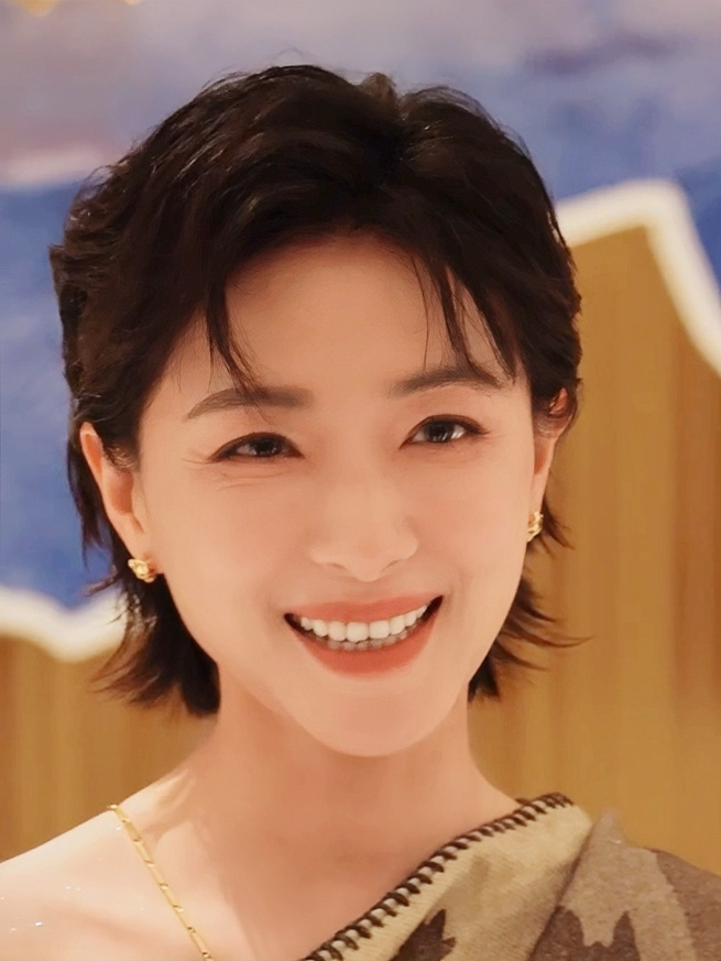 万茜[超话]  wq万茜群星 wq万茜白泓羽 你是世界独一无二的星轨，在属于自己