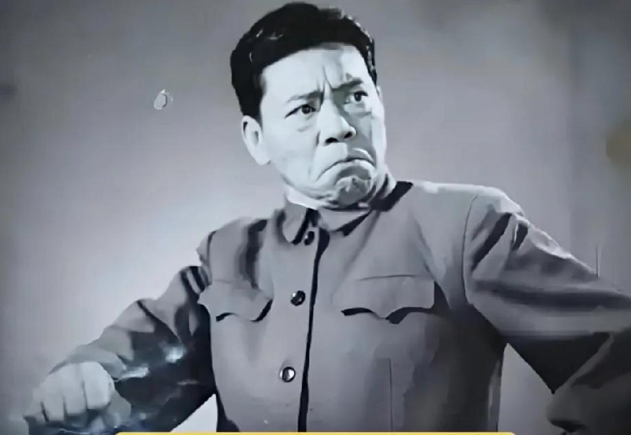 单田芳，评书表演艺术家。他一生录制了传统评书和新书119部，15000多集，中国