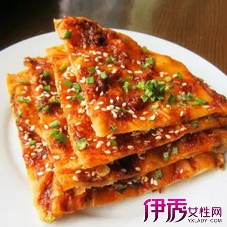 《酱香饼酱料配方》
（建议保存）
1、洋葱：50克：
2、大蒜：100克；
3、