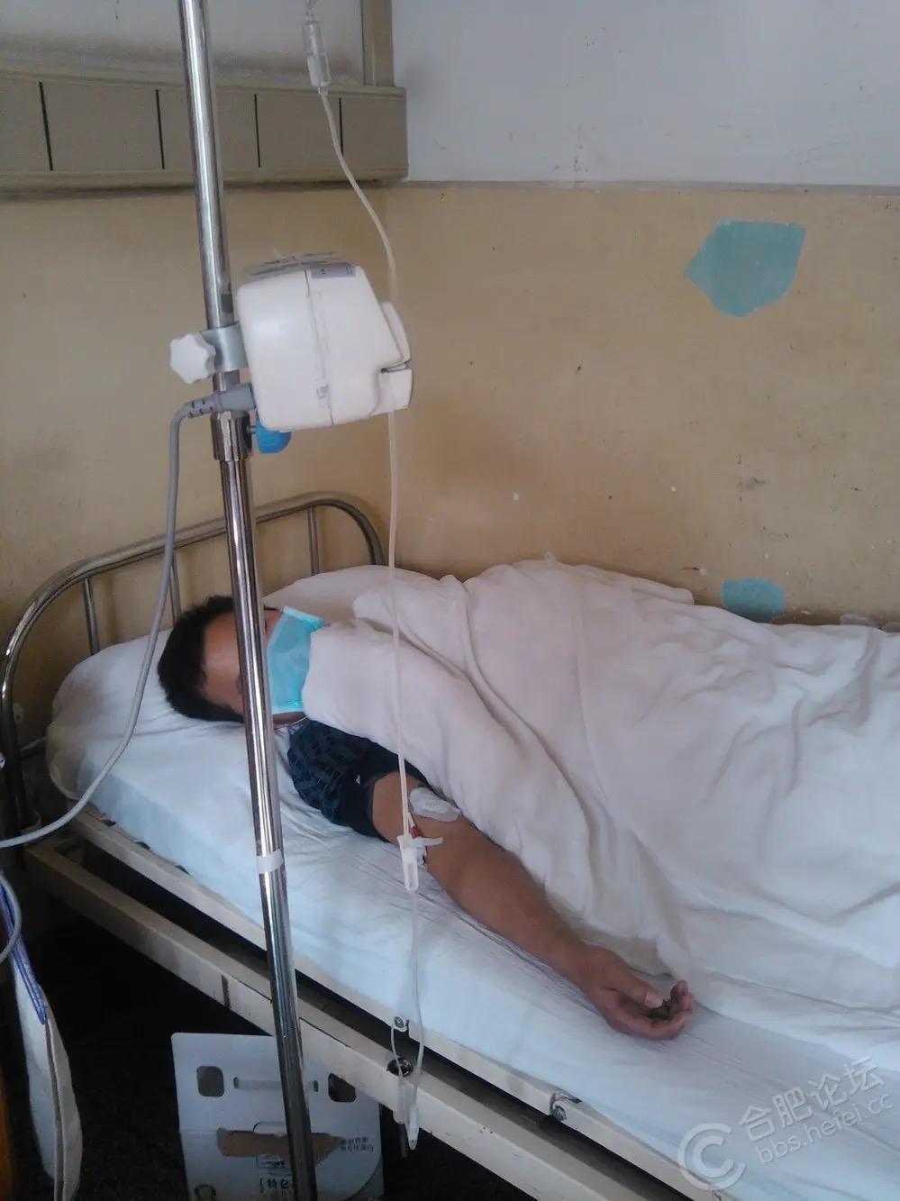 看哭了！父亲早逝，母亲患有精神疾病，大哥拉扯5个弟弟妹妹成人成家，如今大哥患病，