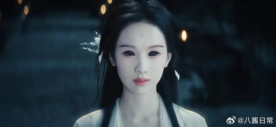 郭小四你自己看看阴不阴郭敬明魔咒郭敬明 审美月鳞绮纪定档