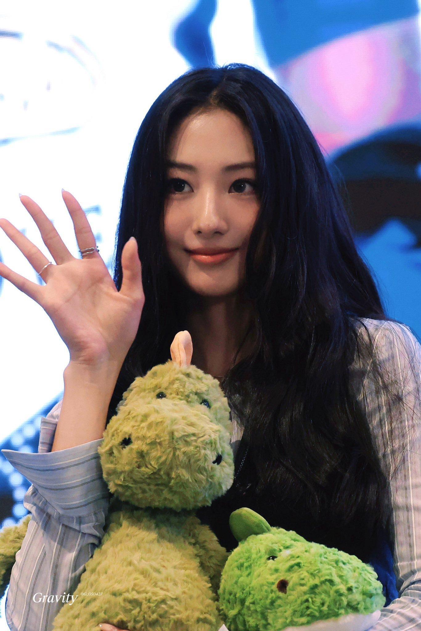 250708 广州签售cr.G_050427 ​​​