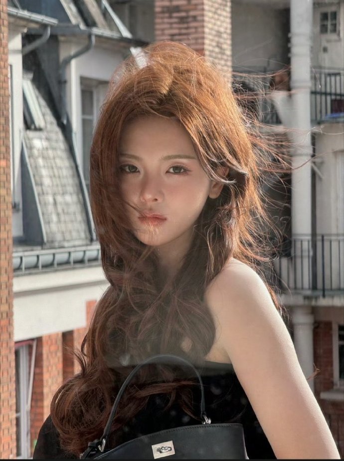 《十日终焉》女主杨超越