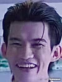 云旗演得很累吧，辛苦了老师 