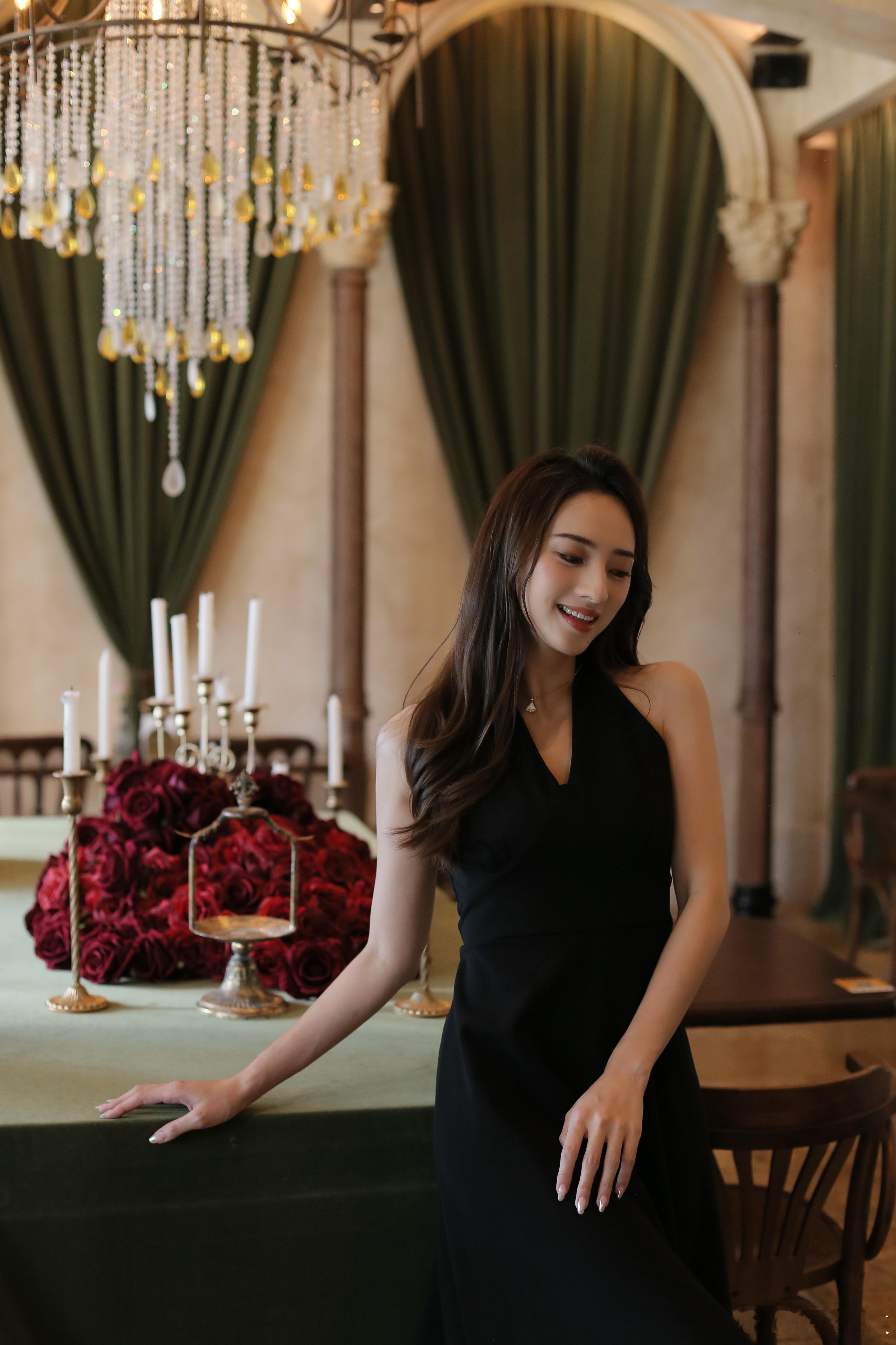 给这个彩色的夏天来点不一样的黑白冲击～[哇] ​​​
