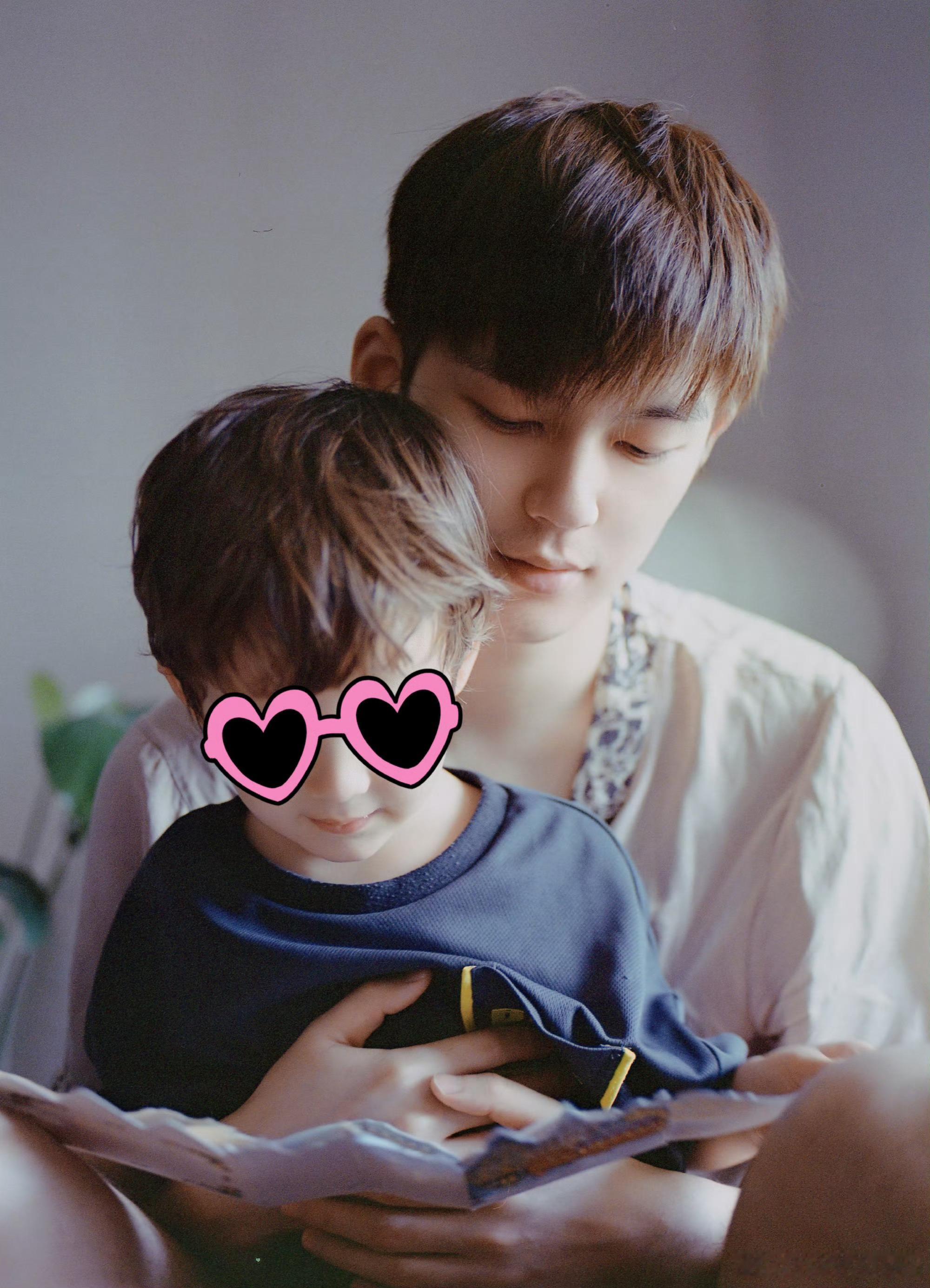 阿诺回应董力变了 “在我心里董力一直没有变”阿诺回应董力变了，从《妻子的浪漫旅行