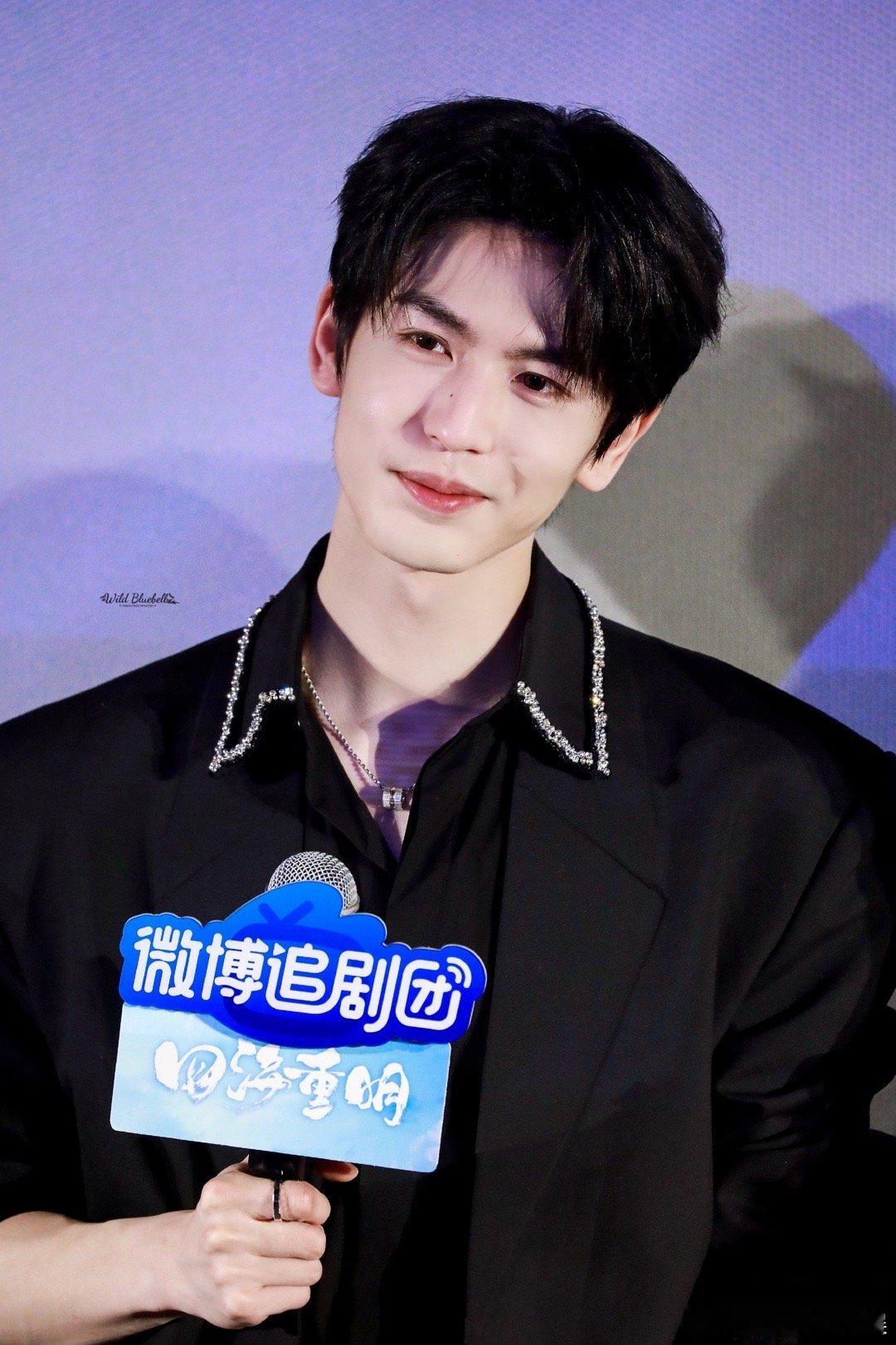 张凌赫的鼻子也很大啊，为什么只审判林一[汗] ​​​