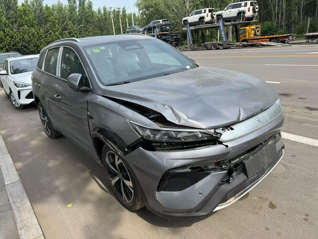 运损 宋Pro新能源 26款 DM-i 220KM卓越 指导价130800 包修