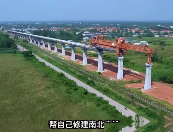 越南不再让中国转让高铁技术，越南曾觉得各国都会抢着来修他们的高铁，所以想来一个“